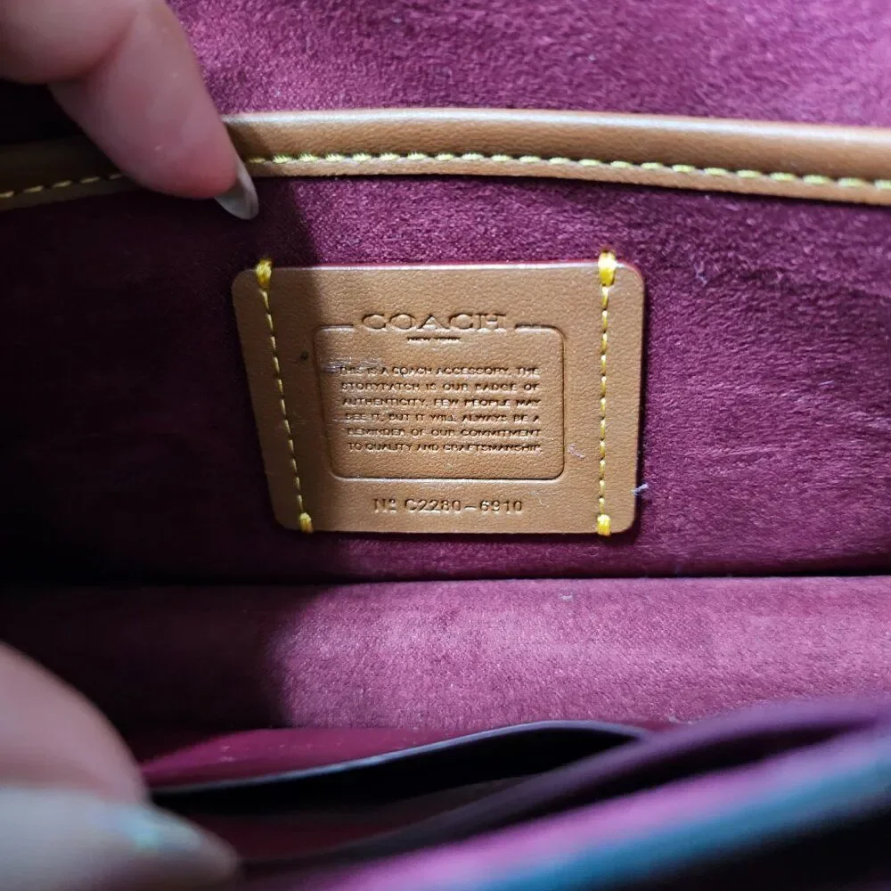 Coach Beat Crossbody Clutch - Picture 7 of 7